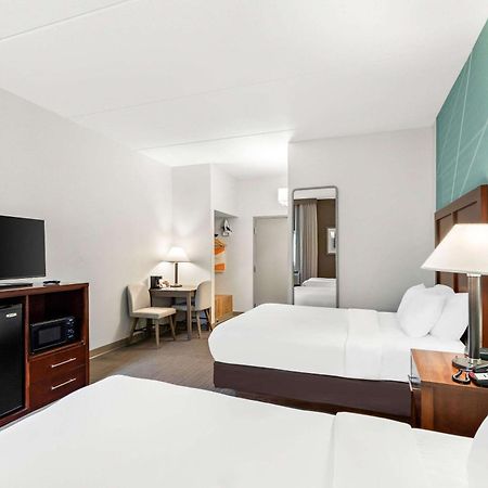 Comfort Inn Pocono Lakes Region Lake Ariel Buitenkant foto