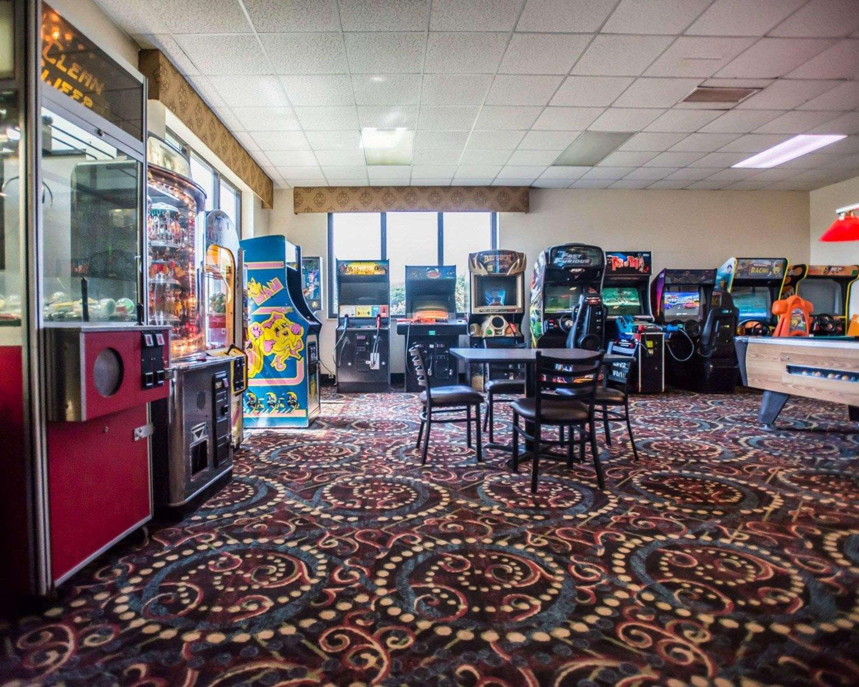 Comfort Inn Pocono Lakes Region Lake Ariel Buitenkant foto