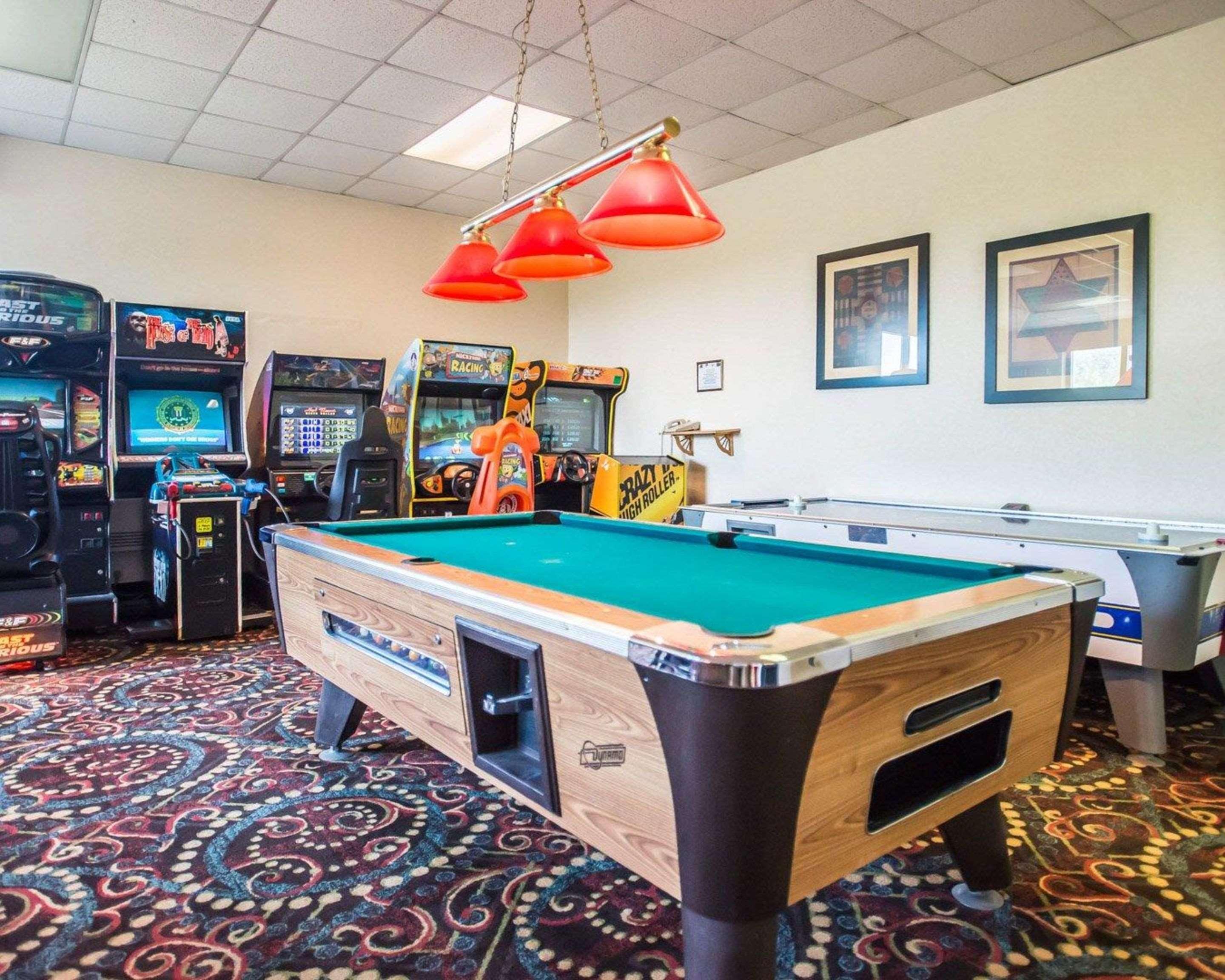 Comfort Inn Pocono Lakes Region Lake Ariel Buitenkant foto