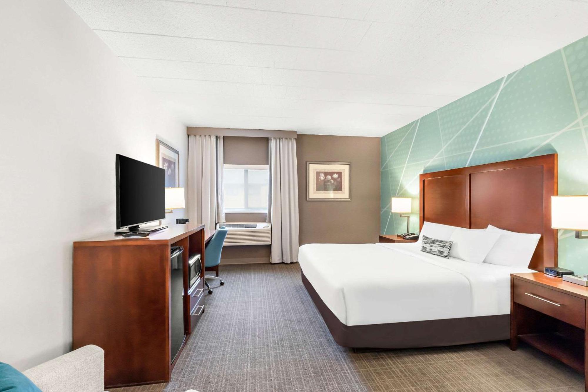 Comfort Inn Pocono Lakes Region Lake Ariel Buitenkant foto