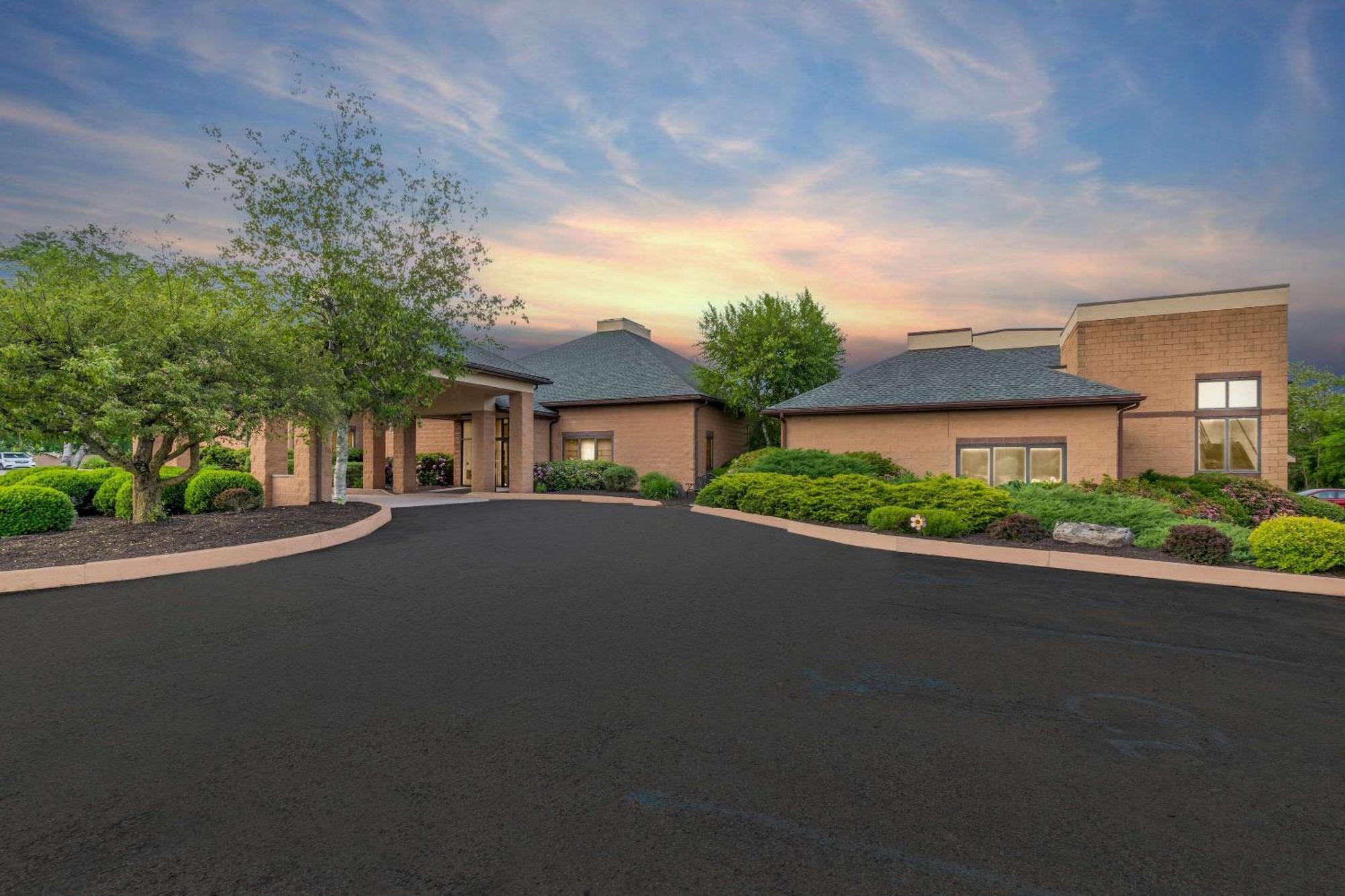 Comfort Inn Pocono Lakes Region Lake Ariel Buitenkant foto