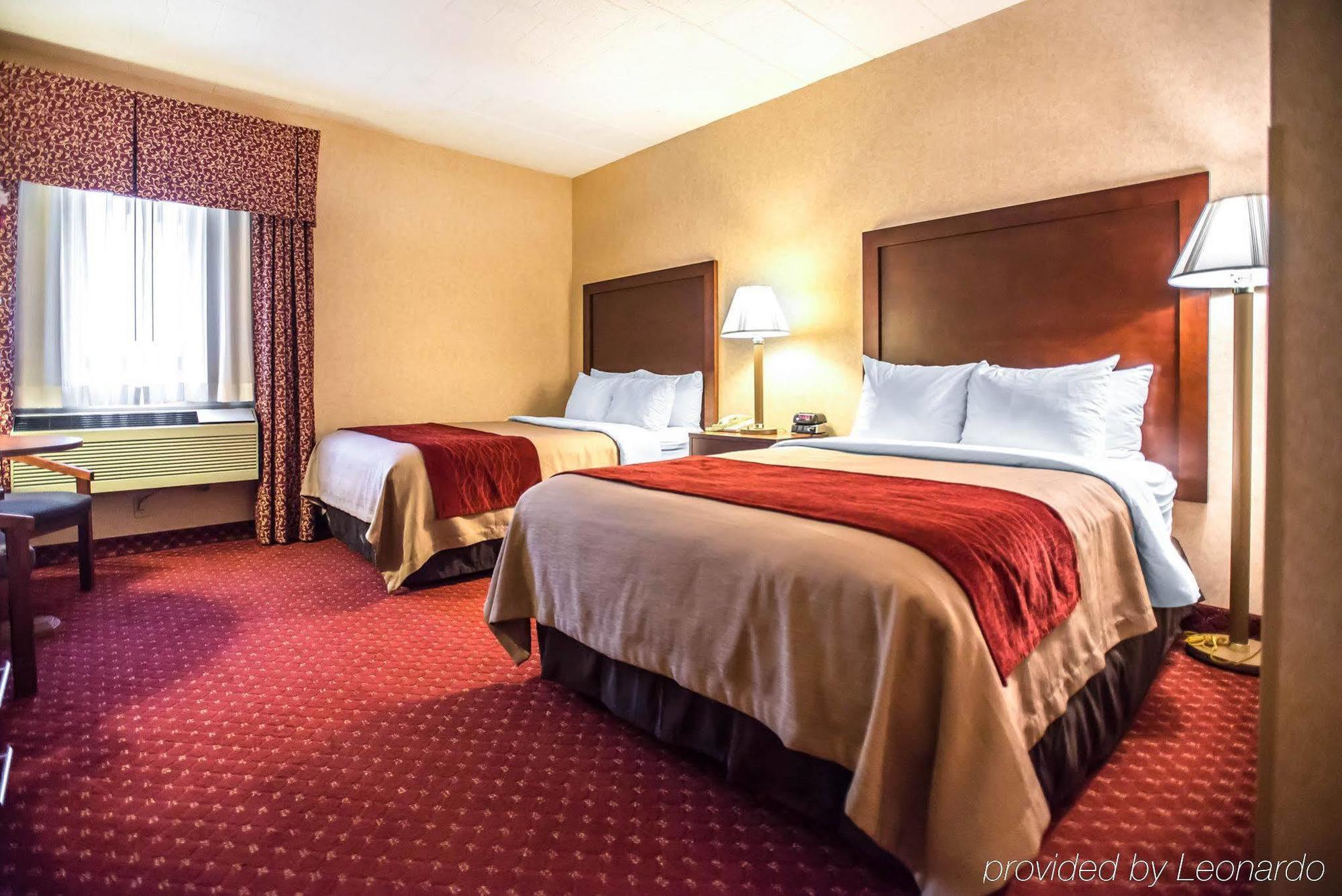 Comfort Inn Pocono Lakes Region Lake Ariel Buitenkant foto